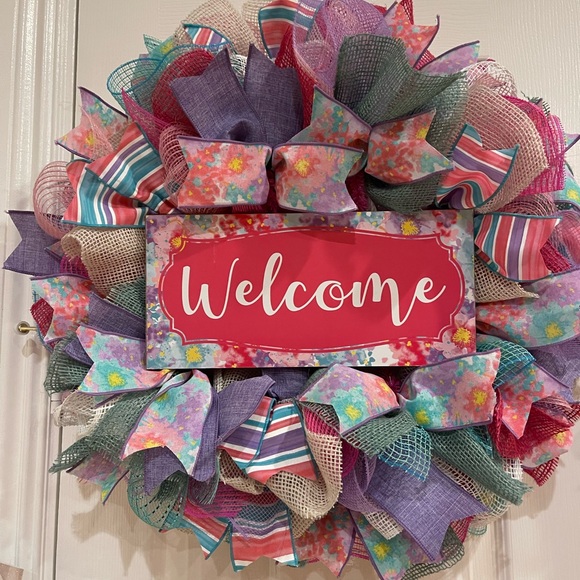 “Welcome” wreath - happy colorful 24” super full wreath! Very luxe ribbons! - Picture 7 of 8